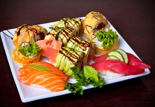 Как выбрать хорошие готовые суши?