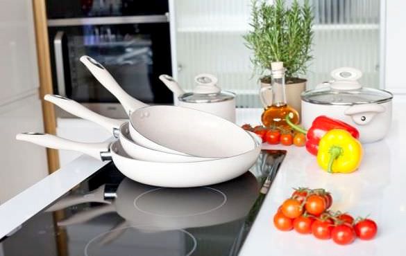 Посуда для кухни: необходимый набор хозяйки