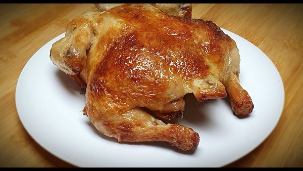 Запеченный цыпленок с лаймом, чили и шафраном