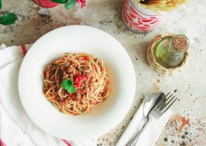 Спагетти болоньезе: классический итальянский рецепт