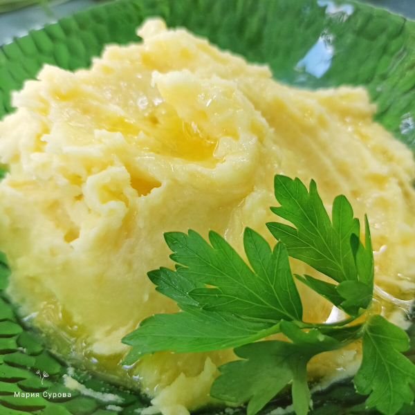 Как приготовить вкусное картофельное пюре? пищу сырые куриные яйца